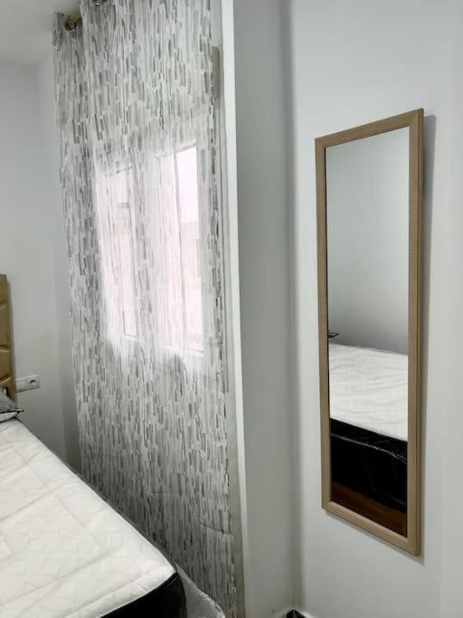 Rockside Residences Suites La Linea N1 La Línea de la Concepción Eksteriør bilde