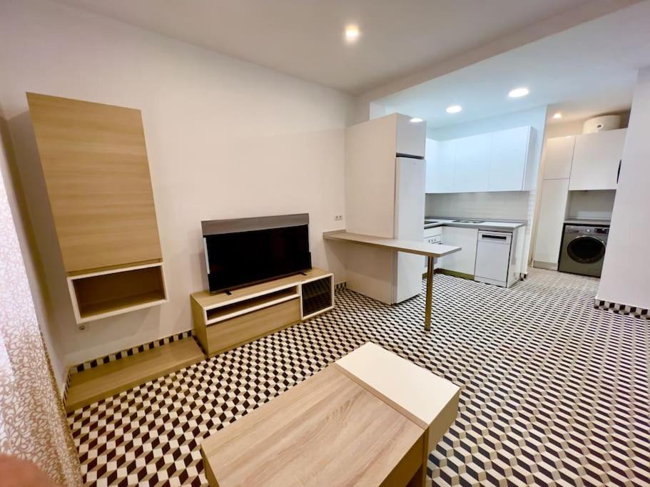 Rockside Residences Suites La Linea N1 La Línea de la Concepción Eksteriør bilde